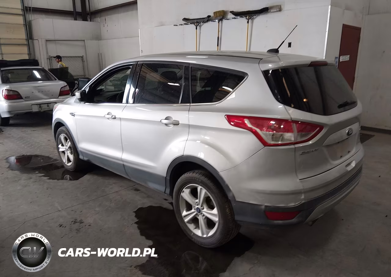 2016 Ford Escape Se VIN:1FMCU9GX0GUB00865 - 3