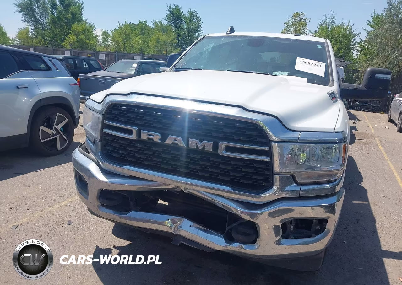 2024 Ram 2500 Big Horn 4X4 6'4 Box VIN:3C6UR5DJ1RG354861 - 12