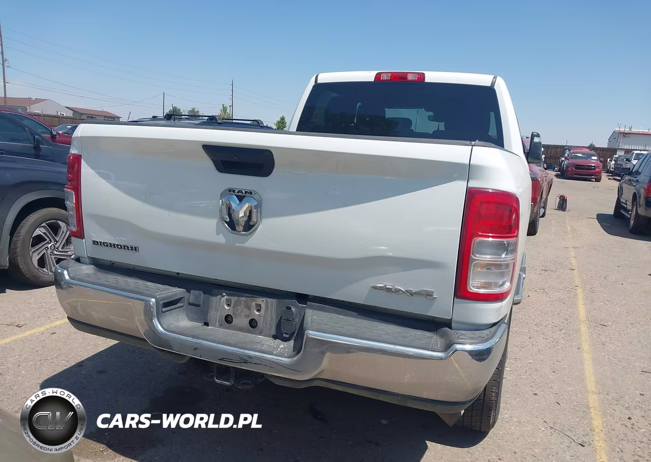 2024 Ram 2500 Big Horn 4X4 6'4 Box VIN:3C6UR5DJ1RG354861 - 16