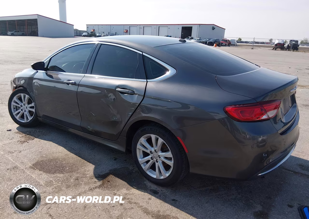 2015 Chrysler 200 Limited VIN:1C3CCCAB8FN666917 - 3