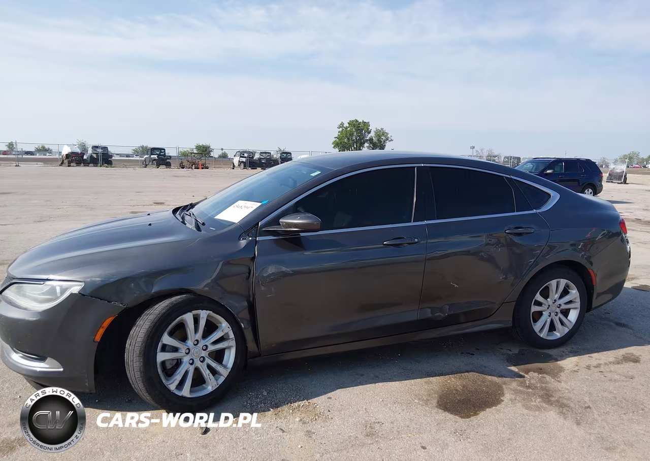 2015 Chrysler 200 Limited VIN:1C3CCCAB8FN666917 - 6