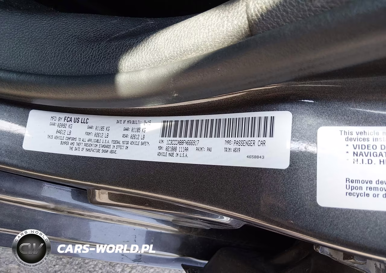 2015 Chrysler 200 Limited VIN:1C3CCCAB8FN666917 - 9