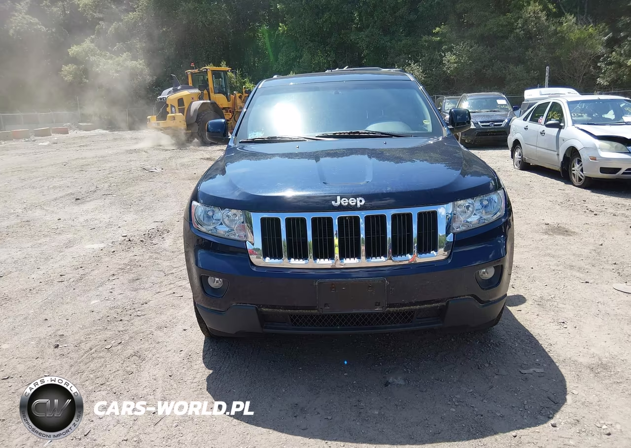 2013 Jeep Grand Cherokee Laredo VIN:1C4RJFAG9DC634933 - 12