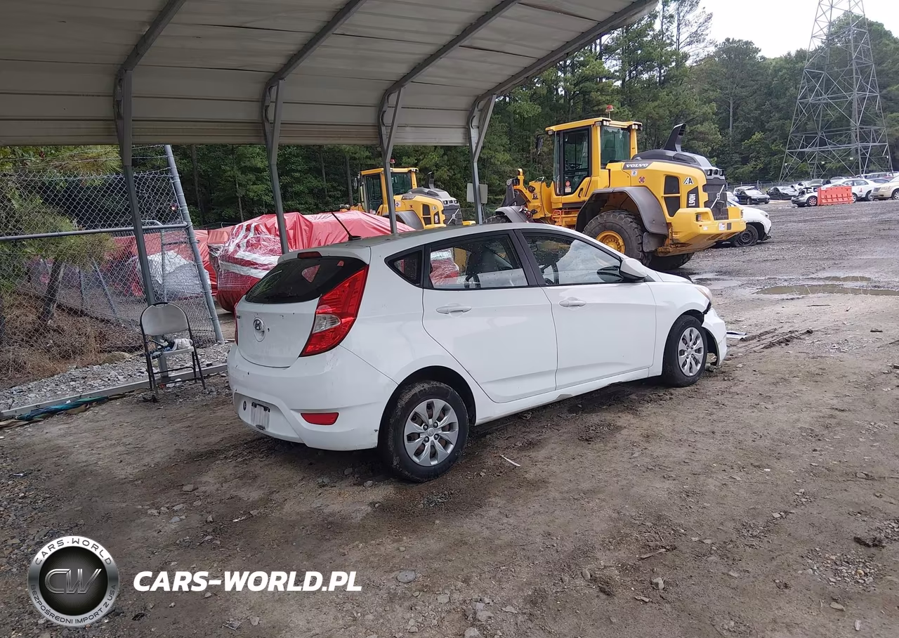 2016 Hyundai Accent Se VIN:KMHCT5AE6GU239143 - 4