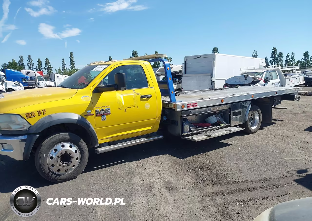 2016 Ram 5500 Chassis Tradesman-Slt VIN:3C7WRMDL4GG203610 - 17