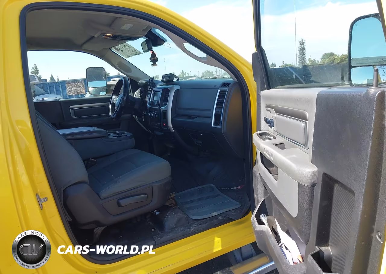 2016 Ram 5500 Chassis Tradesman-Slt VIN:3C7WRMDL4GG203610 - 6