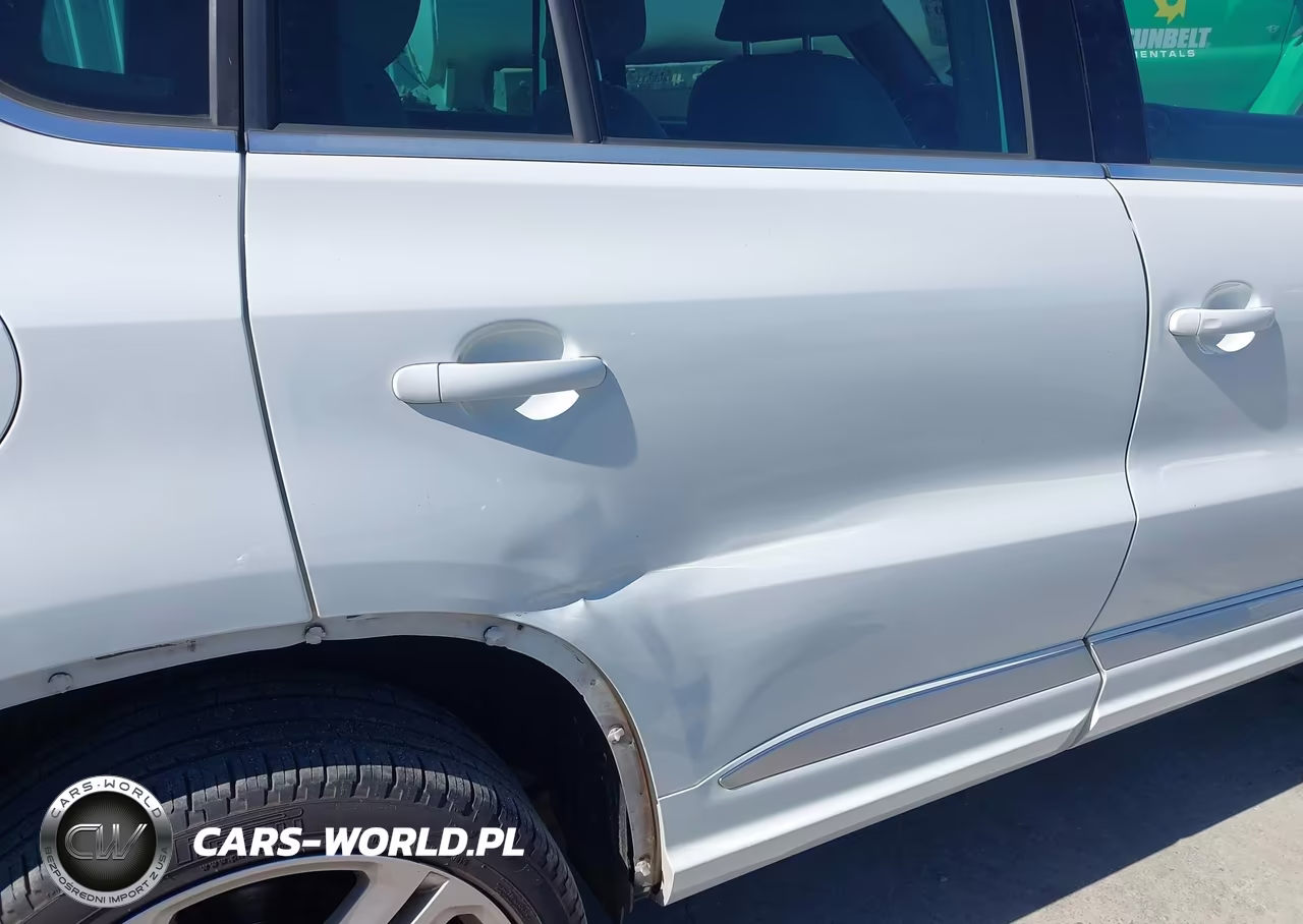 2016 Volkswagen Tiguan R-Line VIN:WVGAV7AX8GW039268 - 18