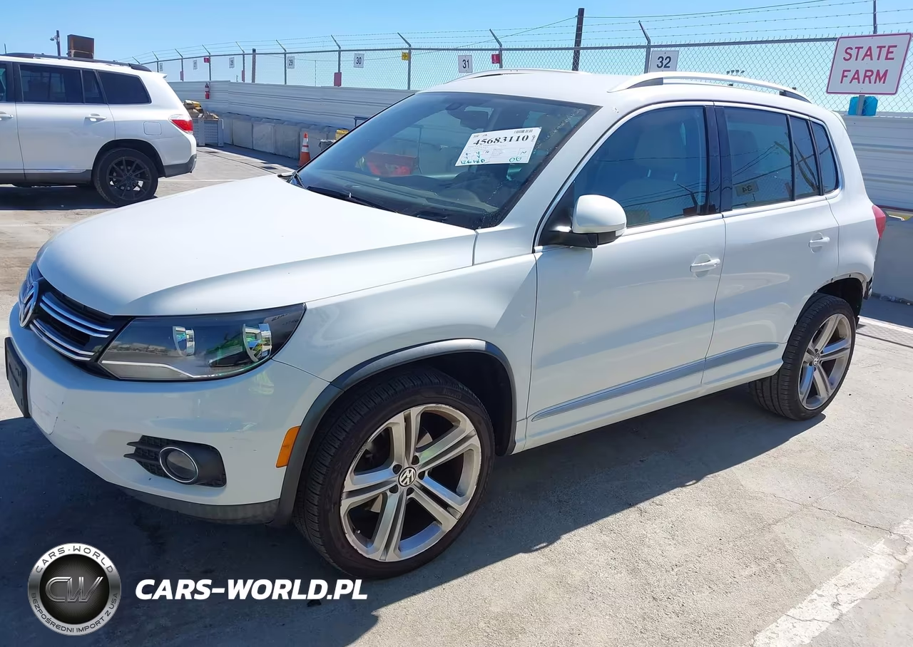2016 Volkswagen Tiguan R-Line VIN:WVGAV7AX8GW039268 - 2