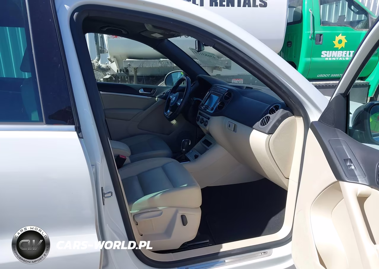 2016 Volkswagen Tiguan R-Line VIN:WVGAV7AX8GW039268 - 5