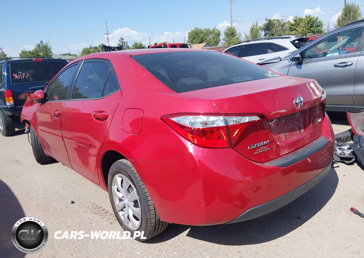 2016 Toyota Corolla Le VIN:2T1BURHE9GC534888 - 3