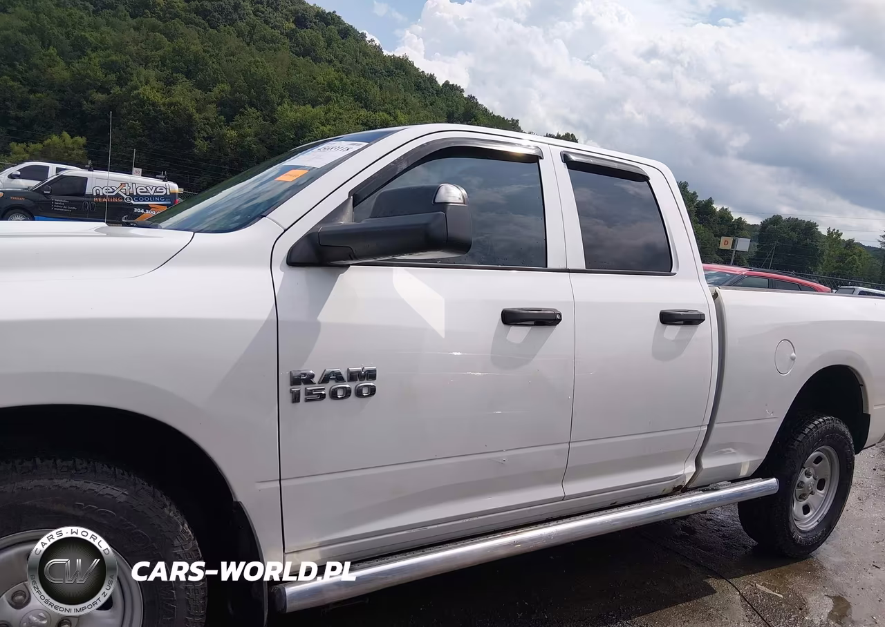 2015 Ram 1500 Tradesman VIN:1C6RR7FG5FS776641 - 15