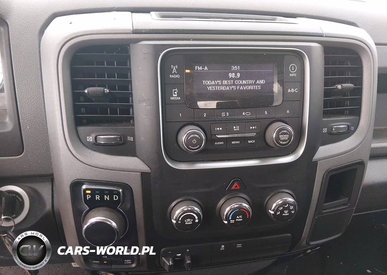 2015 Ram 1500 Tradesman VIN:1C6RR7FG5FS776641 - 21