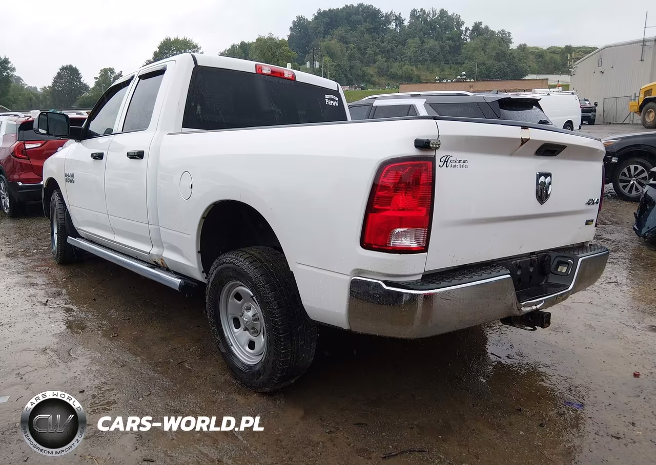 2015 Ram 1500 Tradesman VIN:1C6RR7FG5FS776641 - 3