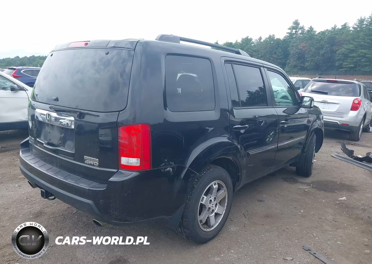 2010 Honda Pilot Touring VIN:5FNYF4H96AB033132 - 4