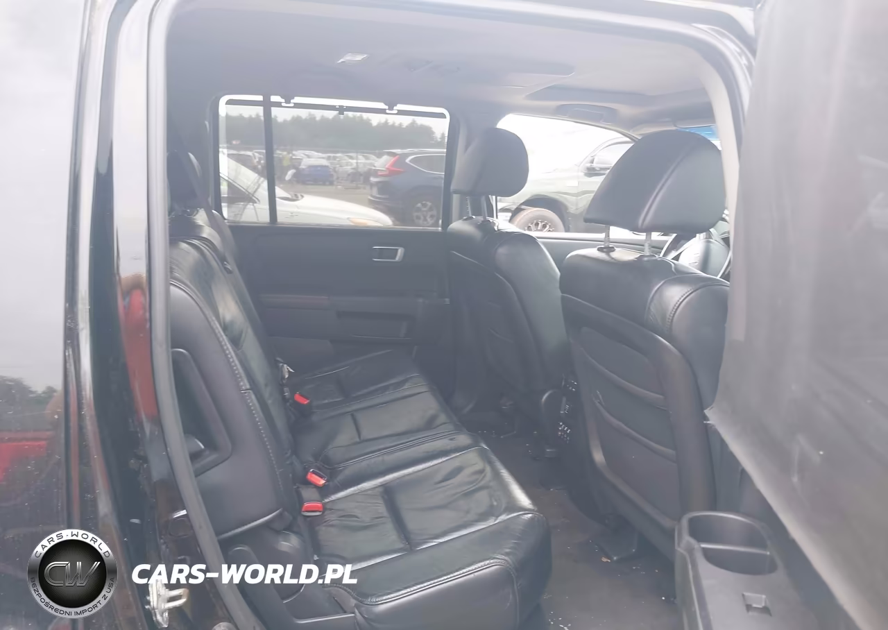 2010 Honda Pilot Touring VIN:5FNYF4H96AB033132 - 8