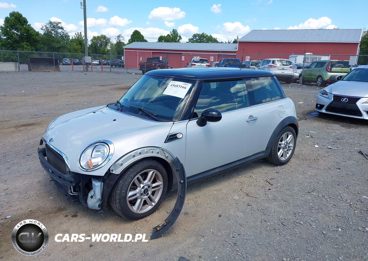 2011 Mini Cooper VIN:WMWSU3C57BT094642 - 2