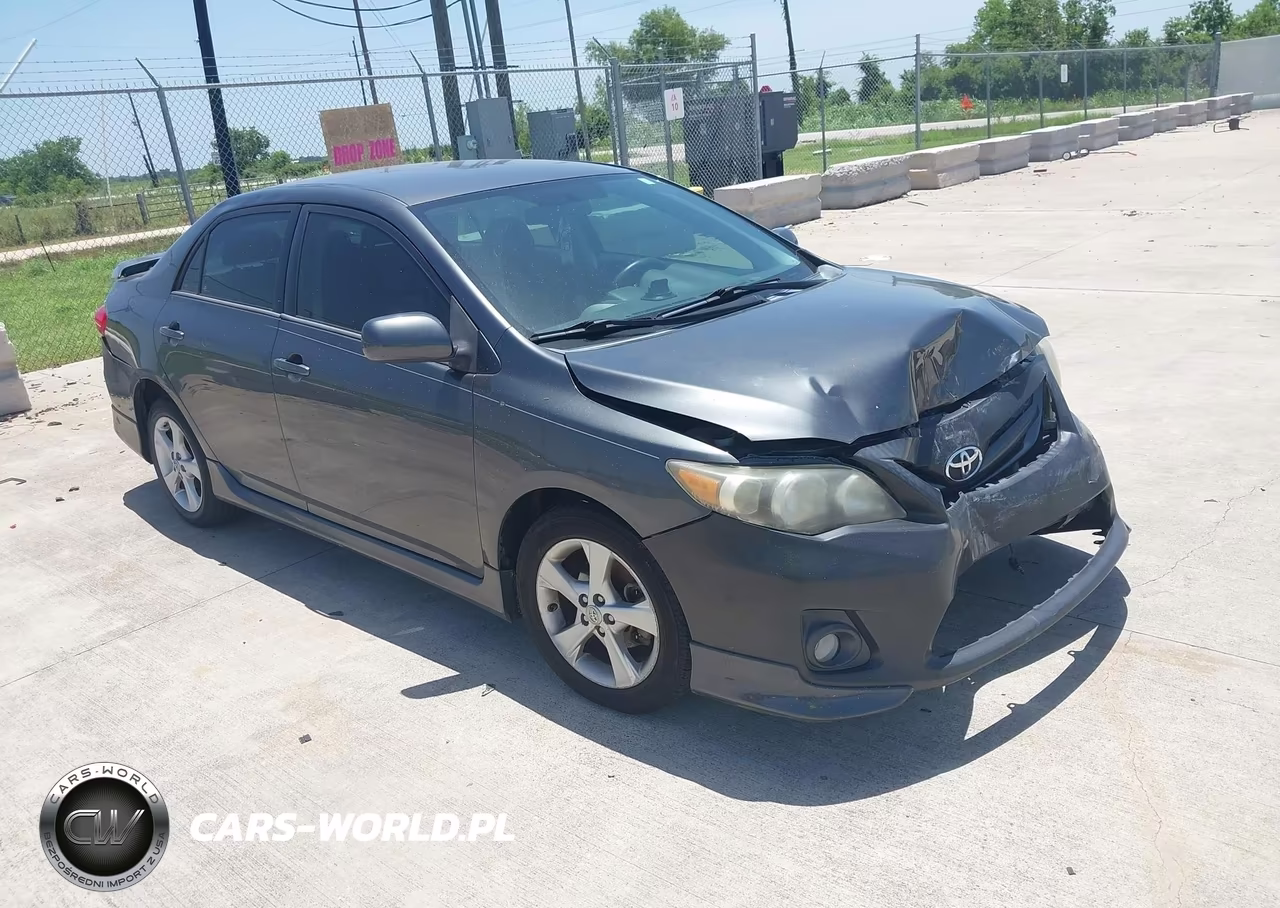 2013 Toyota Corolla S