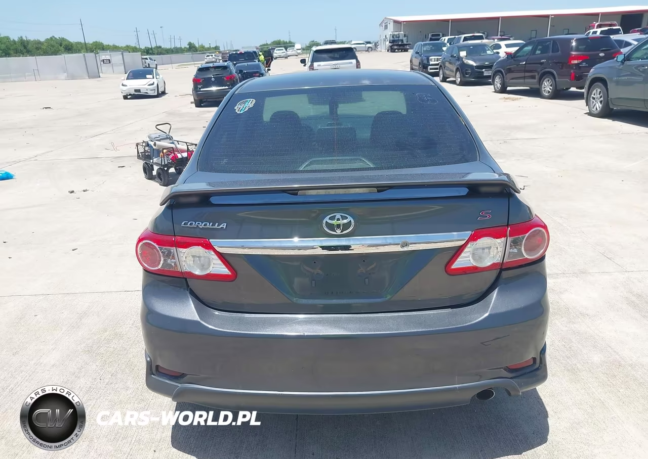 2013 Toyota Corolla S VIN:2T1BU4EE7DC929736 - 16