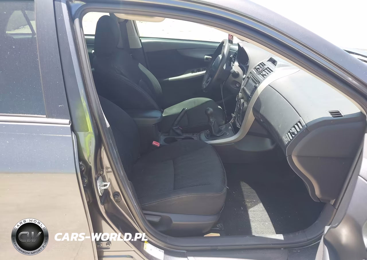 2013 Toyota Corolla S VIN:2T1BU4EE7DC929736 - 5