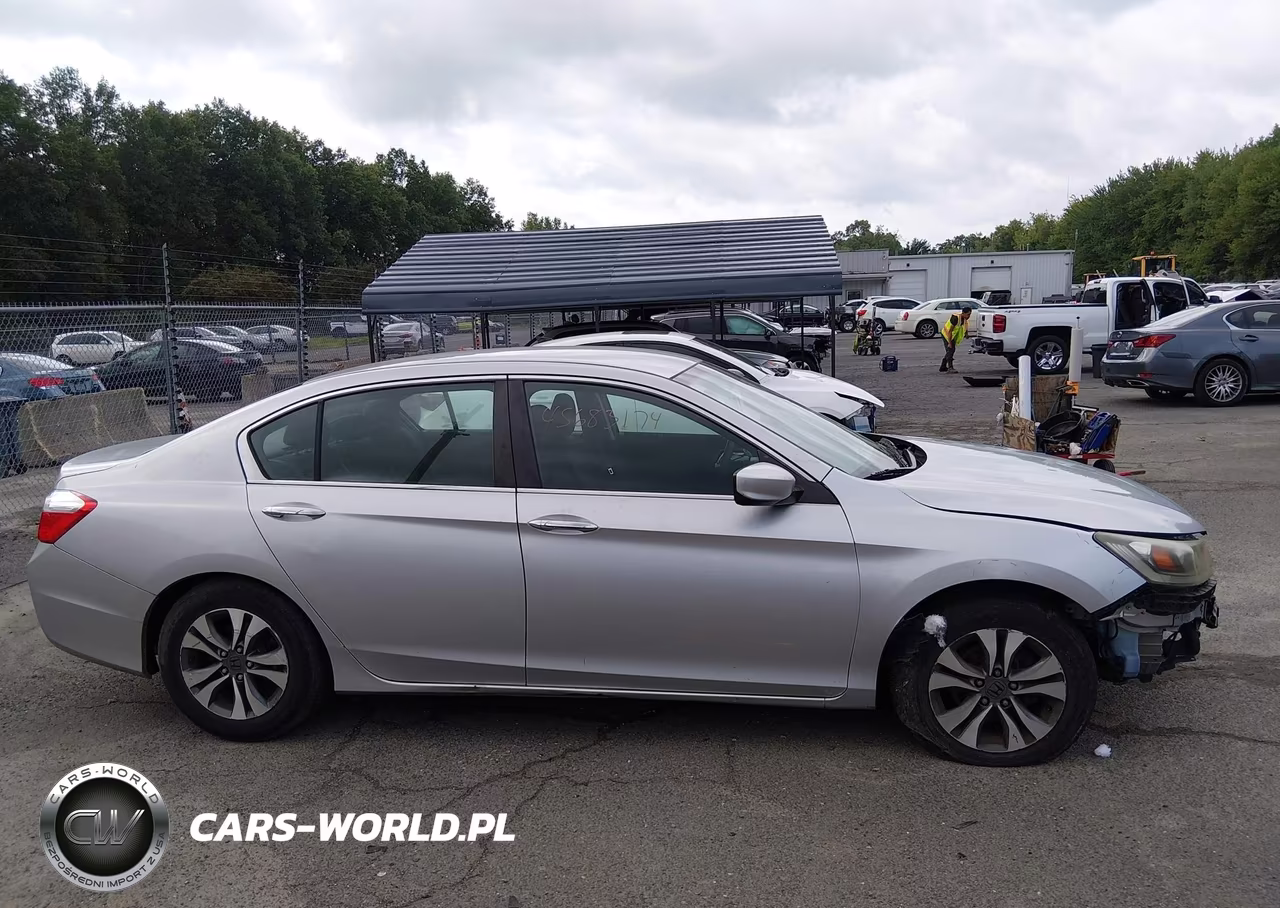 2013 Honda Accord Lx VIN:1HGCR2F3XDA140168 - 14