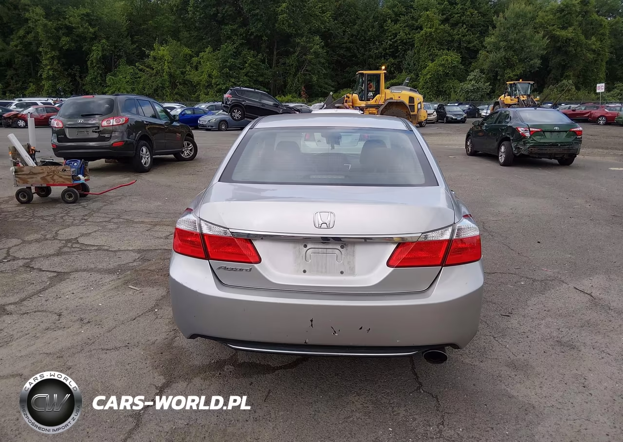 2013 Honda Accord Lx VIN:1HGCR2F3XDA140168 - 17