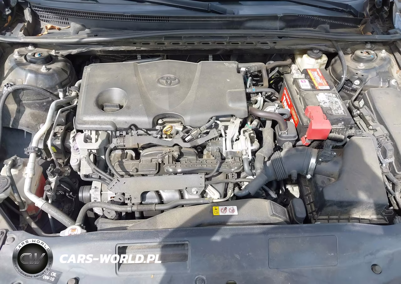 2018 Toyota Camry Le VIN:4T1B11HK7JU052989 - 10
