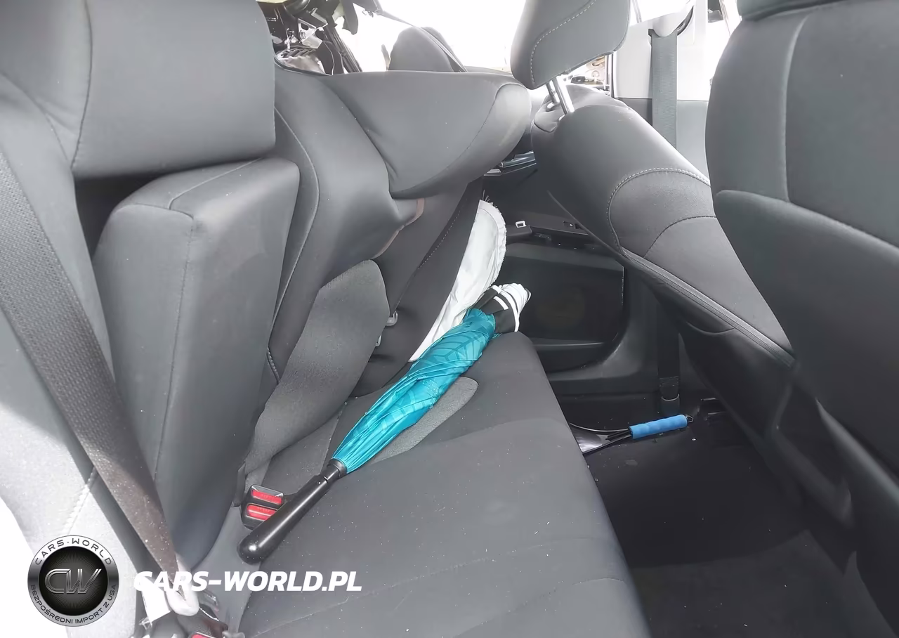 2018 Toyota Camry Le VIN:4T1B11HK7JU052989 - 8