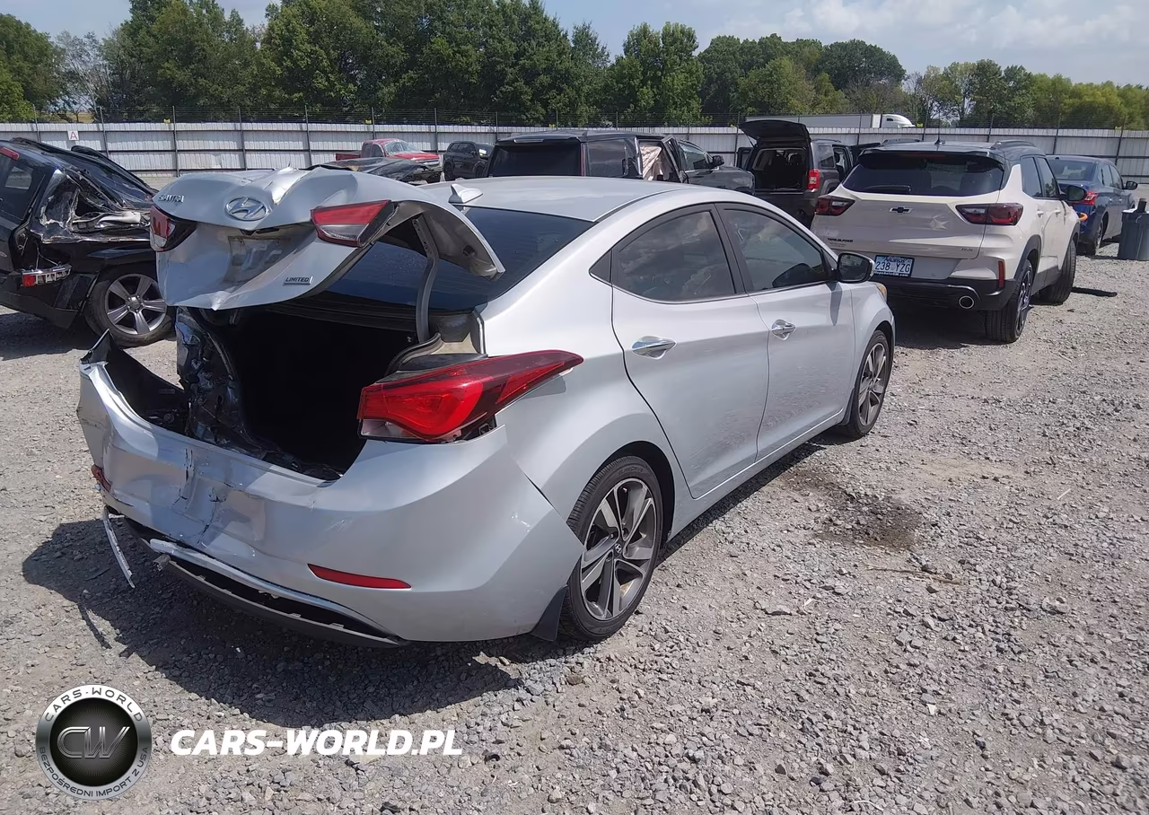 2014 Hyundai Elantra Limited VIN:5NPDH4AEXEH477704 - 4