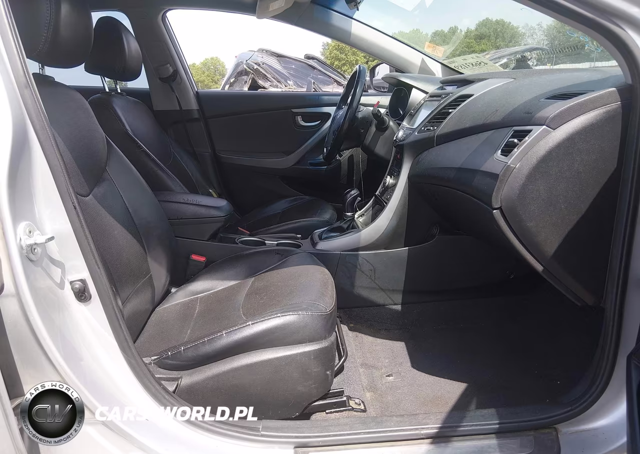 2014 Hyundai Elantra Limited VIN:5NPDH4AEXEH477704 - 5