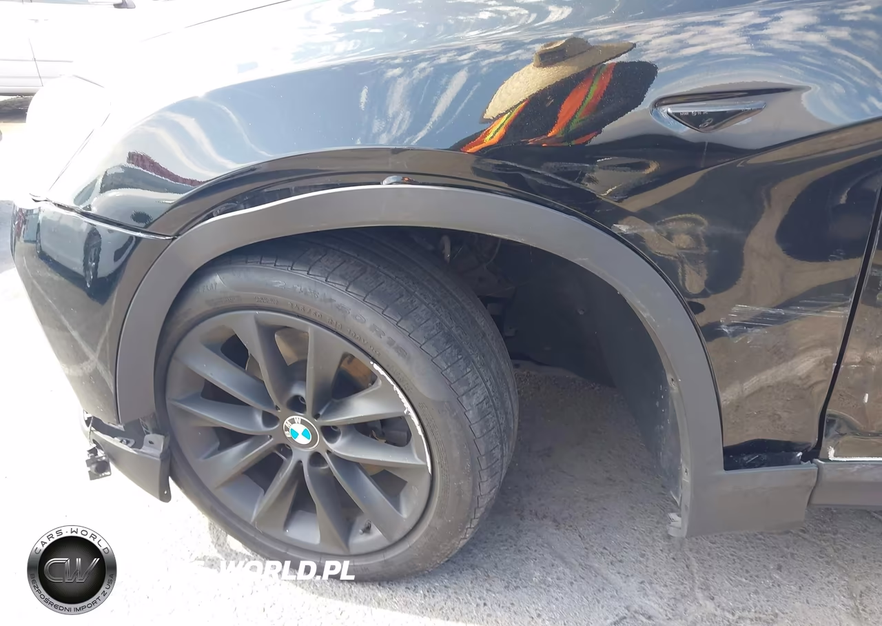 2017 BMW X3 Sdrive28I VIN:5UXWZ7C38H0V93857 - 6