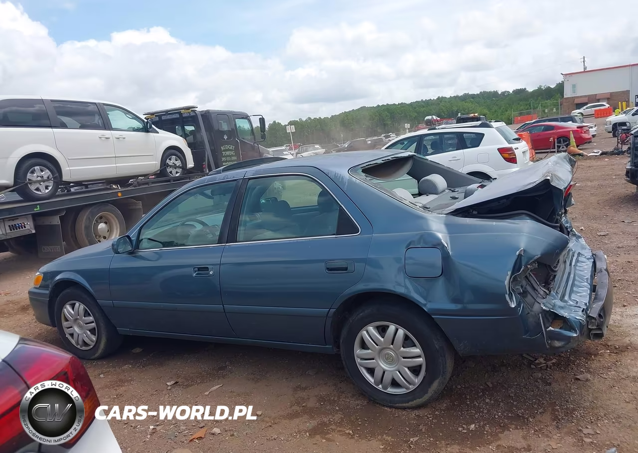 2000 Toyota Camry Le VIN:4T1BG22K4YU751259 - 15