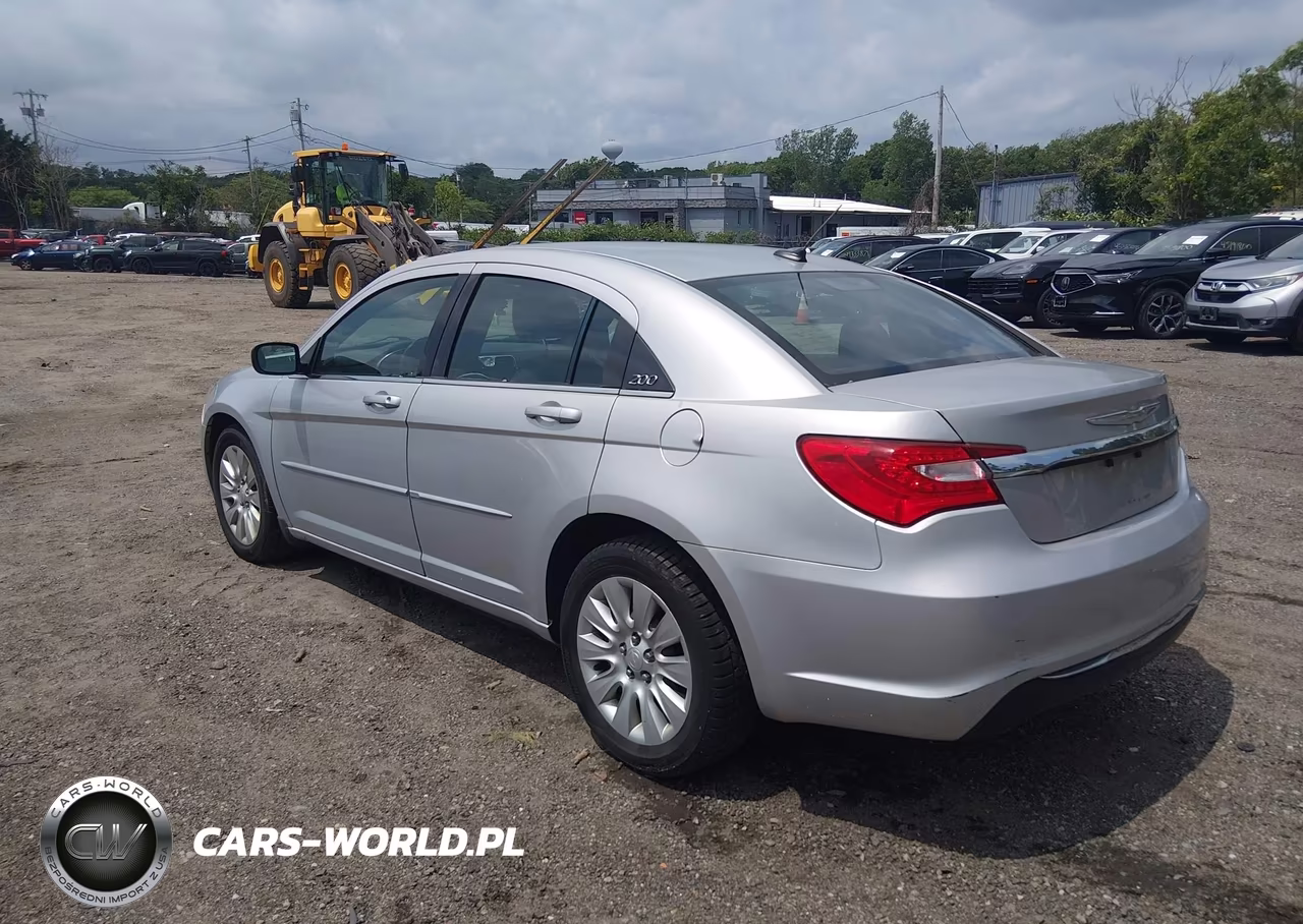 2012 Chrysler 200 Lx VIN:1C3CCBAB2CN317953 - 3