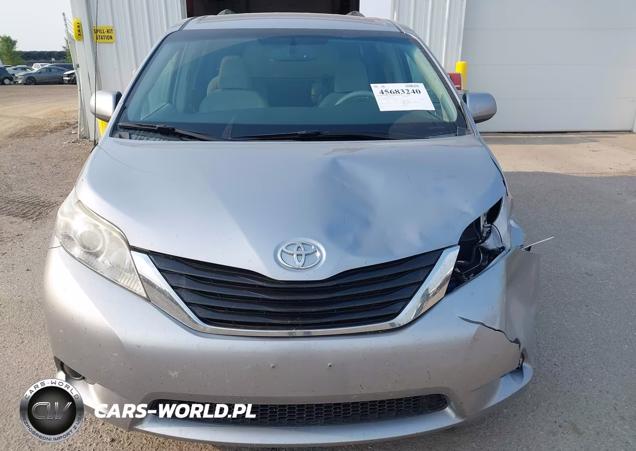 2013 Toyota Sienna Le V6 8 Passenger VIN:5TDKK3DC5DS303142 - 12