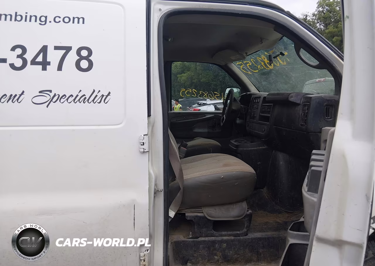 2010 GMC Savana 2500 Work Van VIN:1GTZGGBA1A1182711 - 5