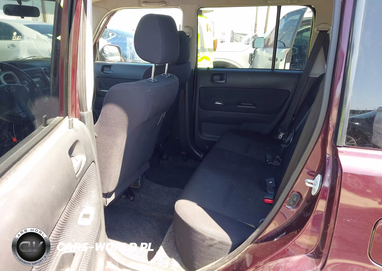 2005 Scion Xb VIN:JTLKT324054011716 - 8