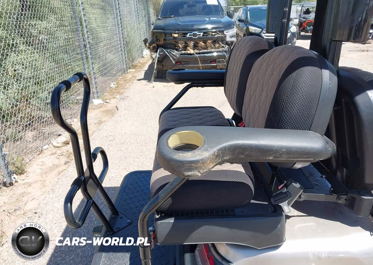 2023 Icon I40L Golf Cart VIN:1Z95R4RA0NP136358 - 8