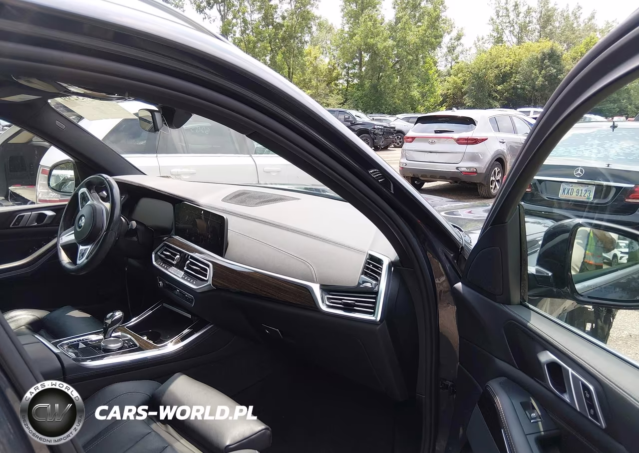 2019 BMW X5 xDrive40I VIN:5UXCR6C52KLL10860 - 5