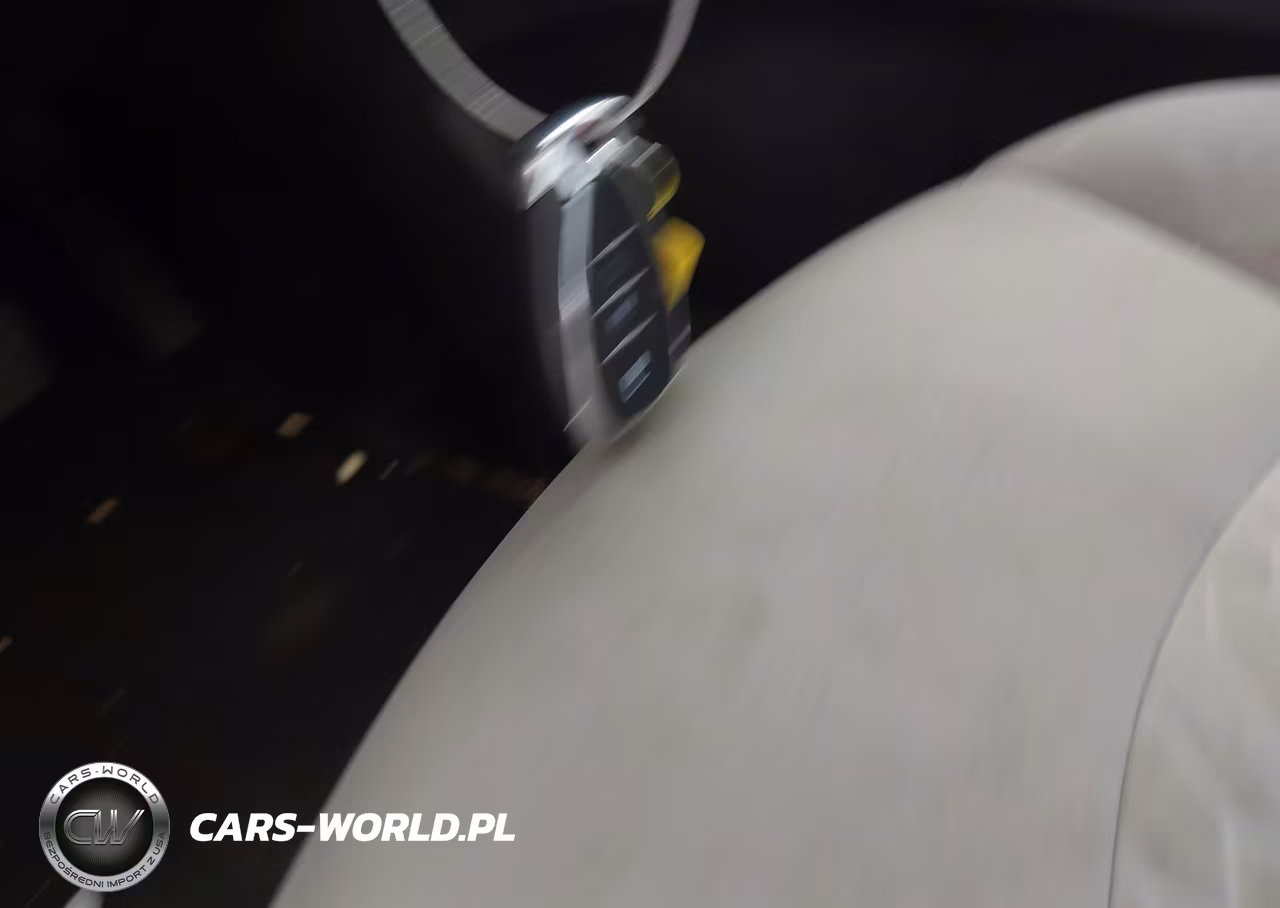 2018 Chevrolet Equinox Ls VIN:2GNAXHEV3J6345221 - 11