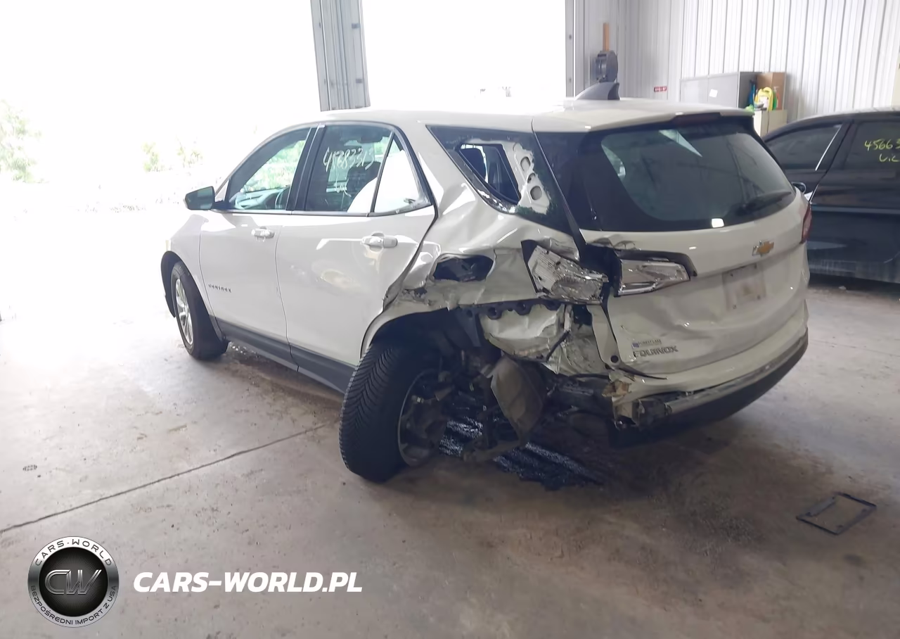 2018 Chevrolet Equinox Ls VIN:2GNAXHEV3J6345221 - 3