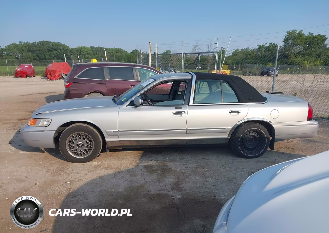 2001 Mercury Grand Marquis Gs VIN:2MEFM74WX1X660067 - 14