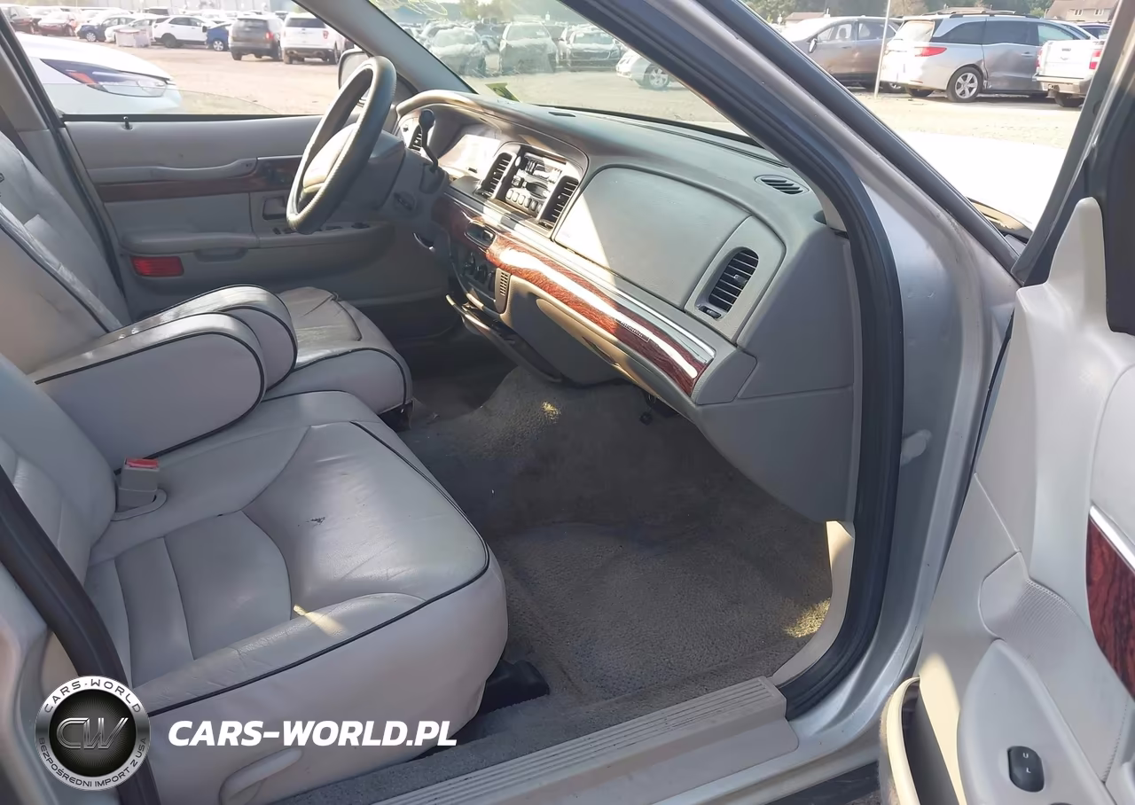2001 Mercury Grand Marquis Gs VIN:2MEFM74WX1X660067 - 5