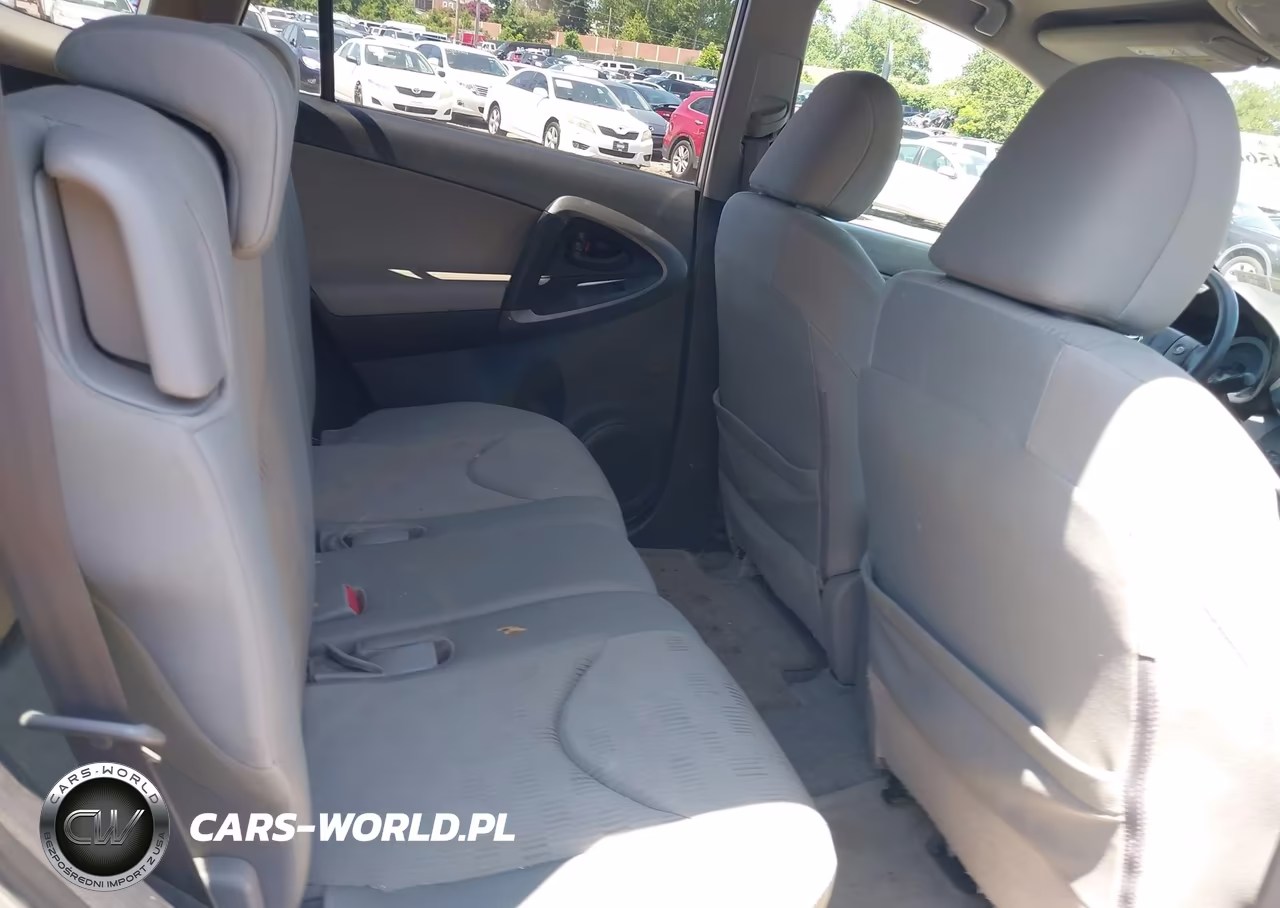 2010 Toyota Rav4 VIN:JTMBF4DV4AD033212 - 8