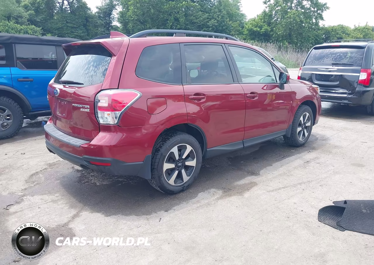 2017 Subaru Forester 2.5I Premium VIN:JF2SJAEC0HH514069 - 4