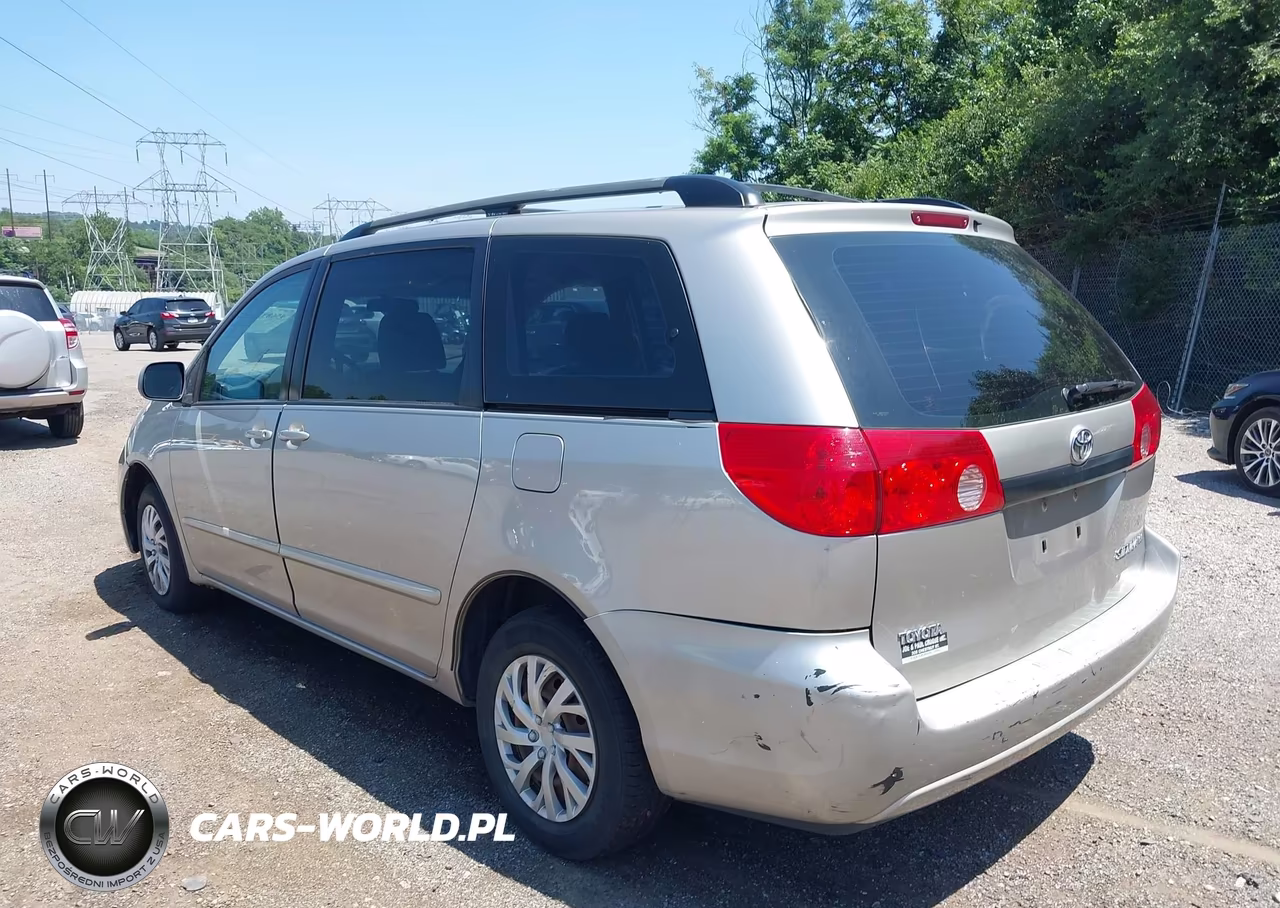 2009 Toyota Sienna Ce VIN:5TDZK23CX9S263285 - 3