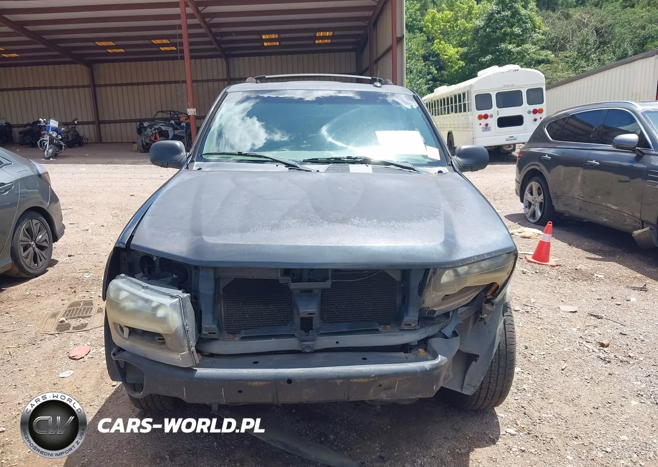 2005 Chevrolet Trailblazer Ls VIN:1GNDS13S352210755 - 13