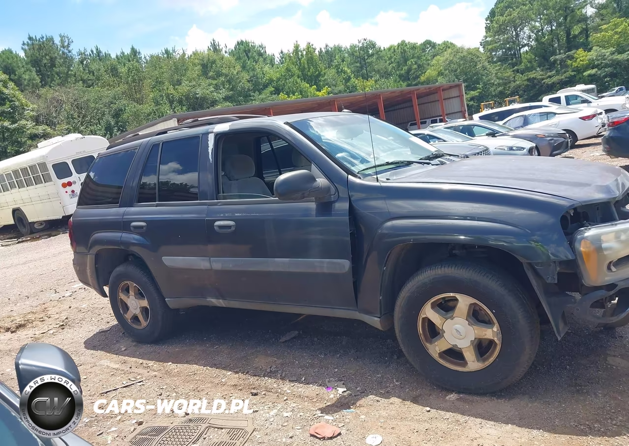 2005 Chevrolet Trailblazer Ls VIN:1GNDS13S352210755 - 14
