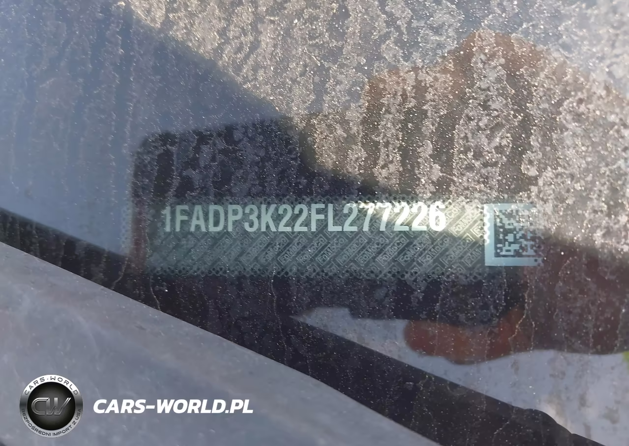 2015 Ford Focus Se VIN:1FADP3K22FL277226 - 9