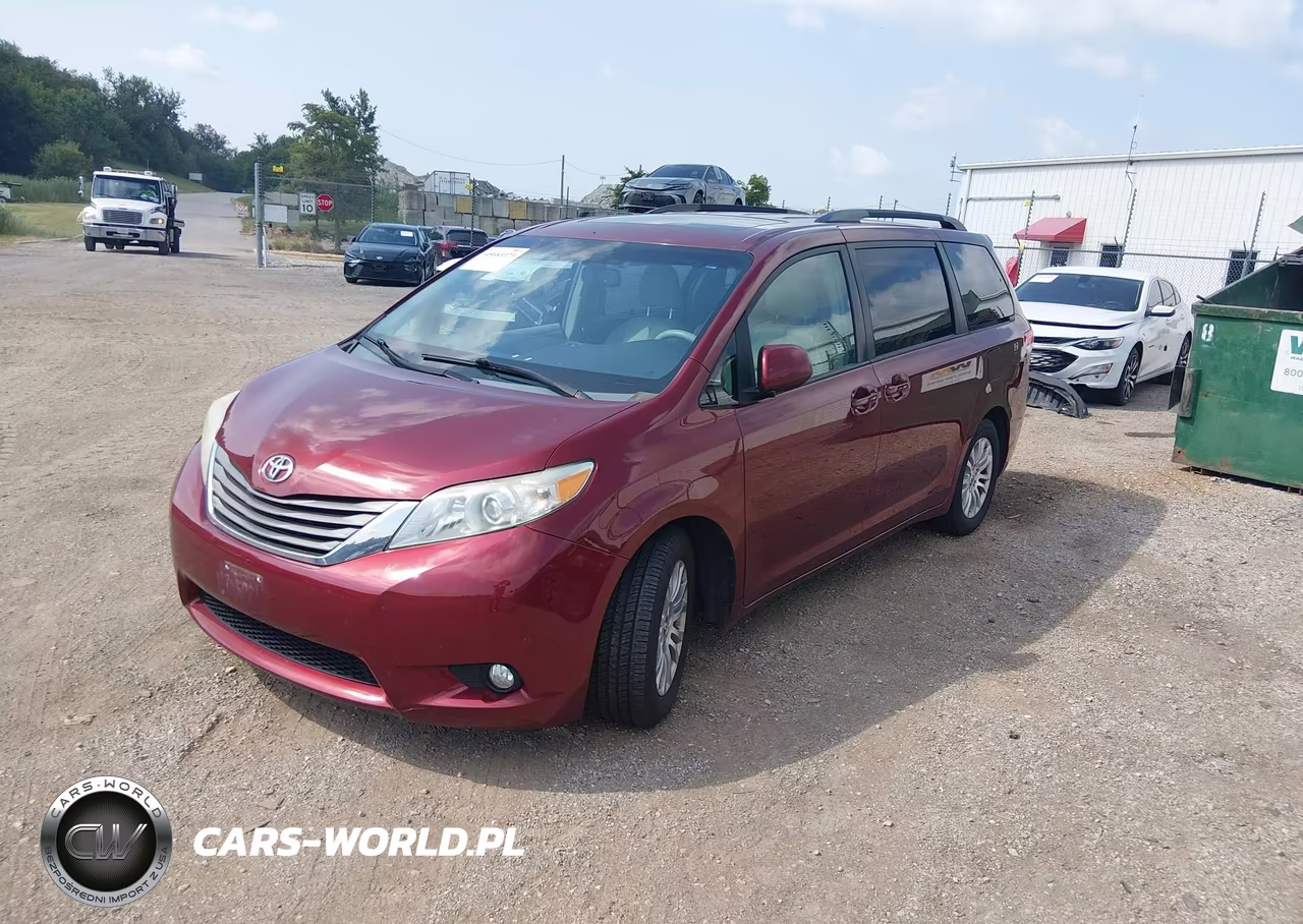 2014 Toyota Sienna Xle V6 8 Passenger VIN:5TDYK3DC7ES458965 - 2
