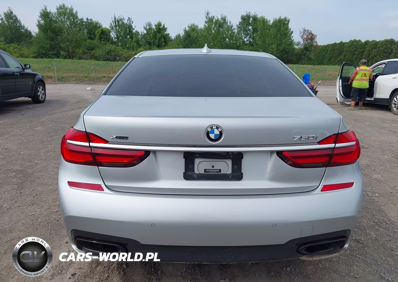 2018 BMW Alpina B7 xDrive VIN:WBA7F2C52JB238693 - 17