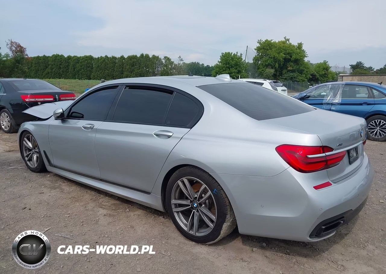 2018 BMW Alpina B7 xDrive VIN:WBA7F2C52JB238693 - 3